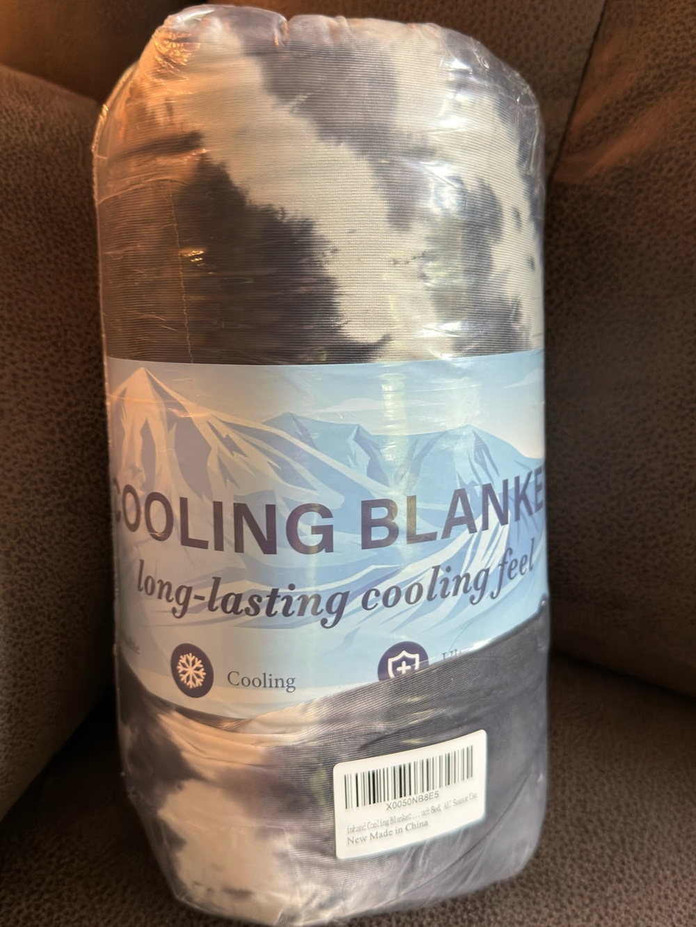 Cooling Plush Blanket - Gray Marble Design - Picture 2 of 10